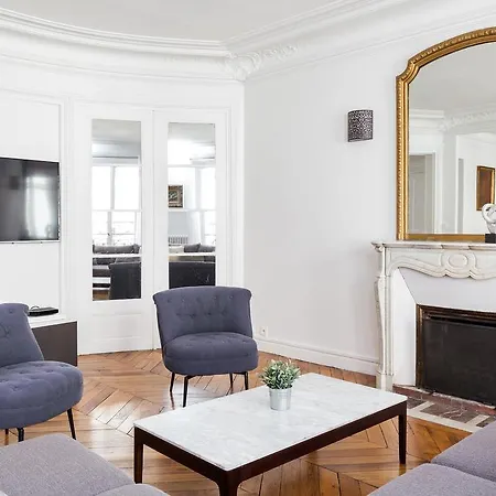 Private - Arc De Triomphe - Champs Elysees Apartment